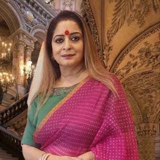 Rekha Jain | Vastu Expert | Astrologer | Spiritual Guide
