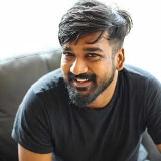 Karthik M